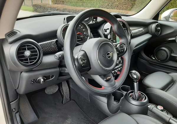 MINI Cooper S cena 79500 przebieg: 44700, rok produkcji 2018 z Ostroróg małe 407